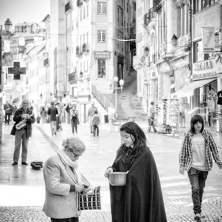 Essencyahomecoimbra *