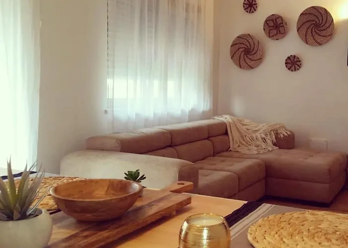 Essencyahomecoimbra شقة *