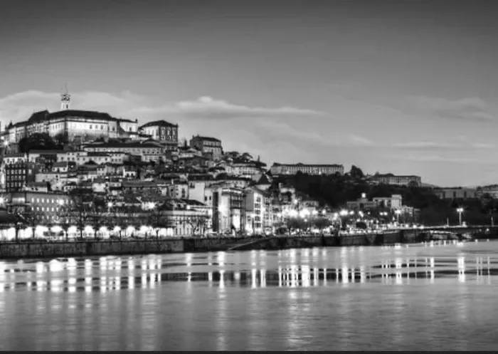 Essencyahomecoimbra *